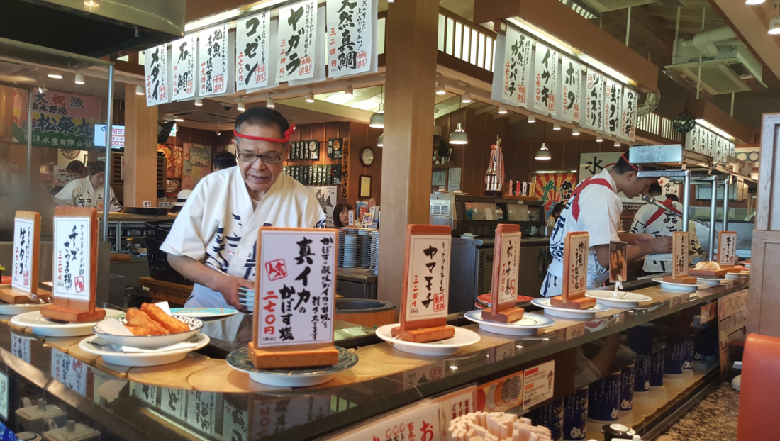 dolphin port sushi master